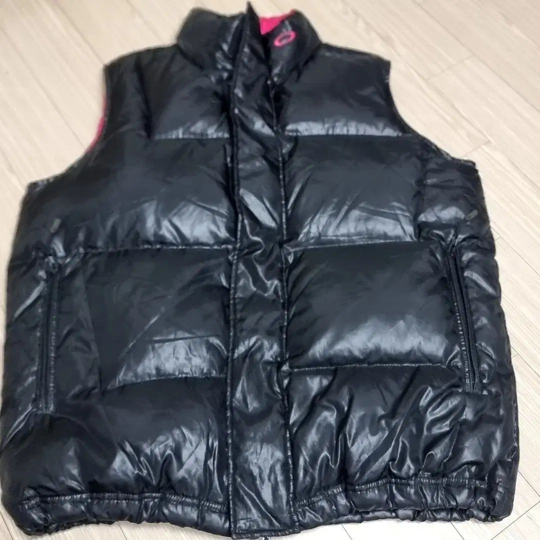 オークリー ダウンベスト ブラック 100 105