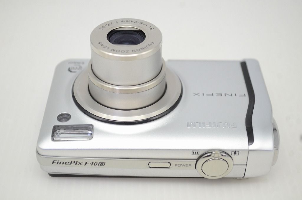 美品 FUJIFILM フジフィルム FinePix F40fd コンパクトデジタルカメラ