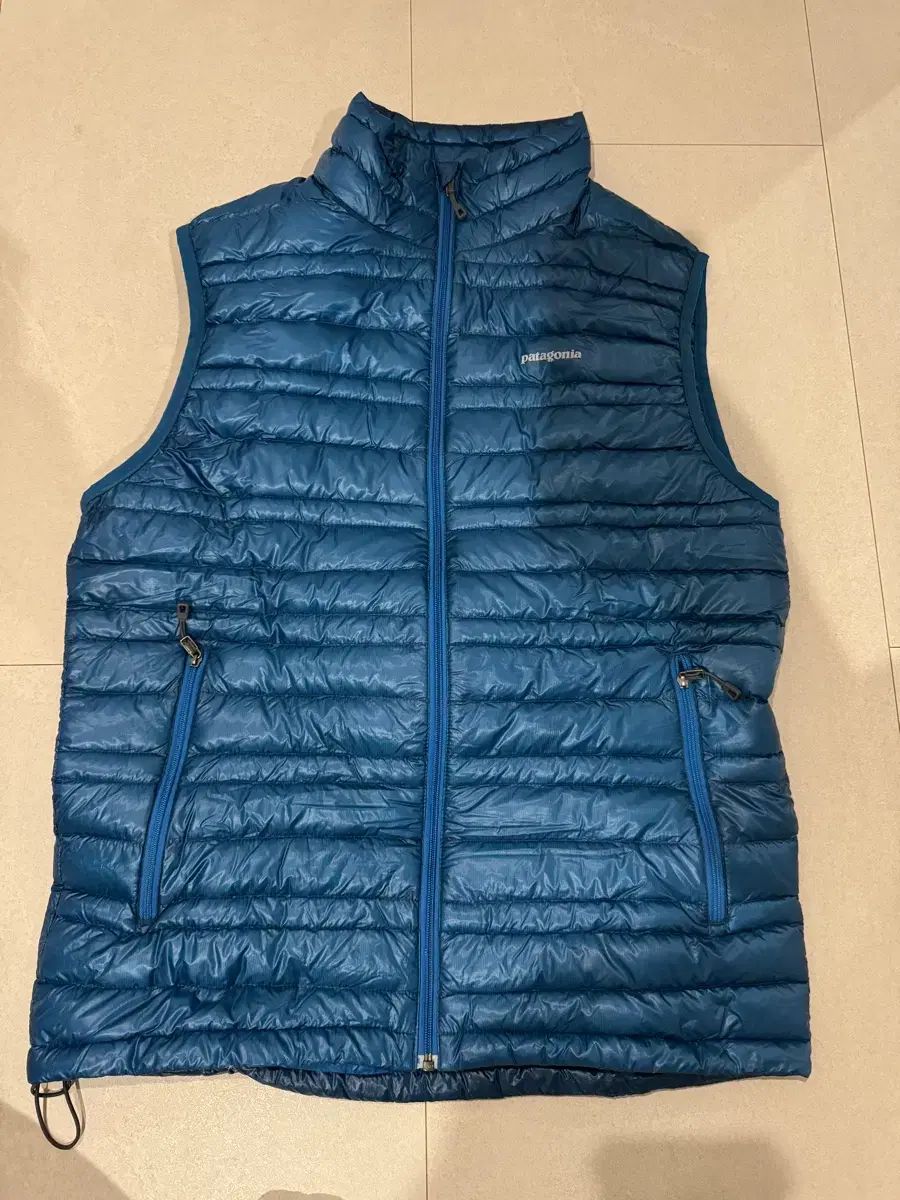 パタゴニア ウルトラライト 軽量ダウン ベスト