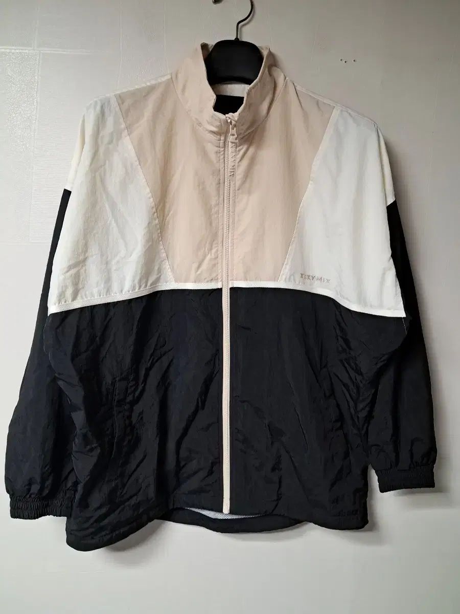 ゼクシィミックス オーバーサイズ ウィンドブレーカー