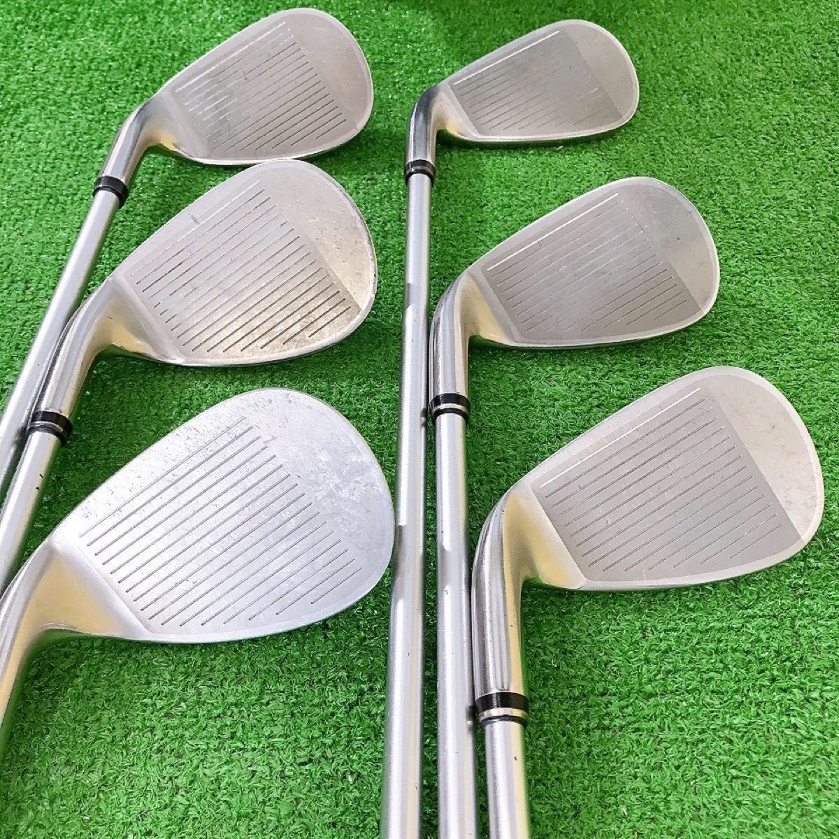 ツ45☆希少カラーカスタム ゼクシオ6本レディースアイアンセット