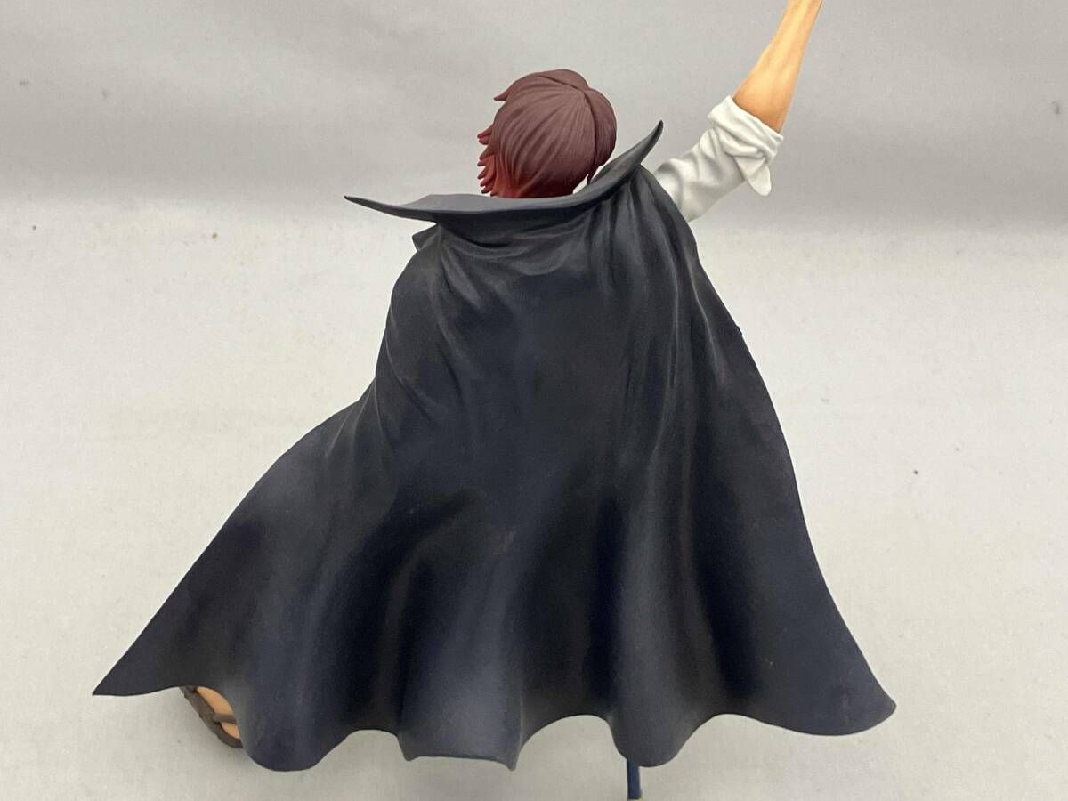一番くじ ワンピース F賞 シャンクス フィギュア 覇ノ躍動 BATTLE 