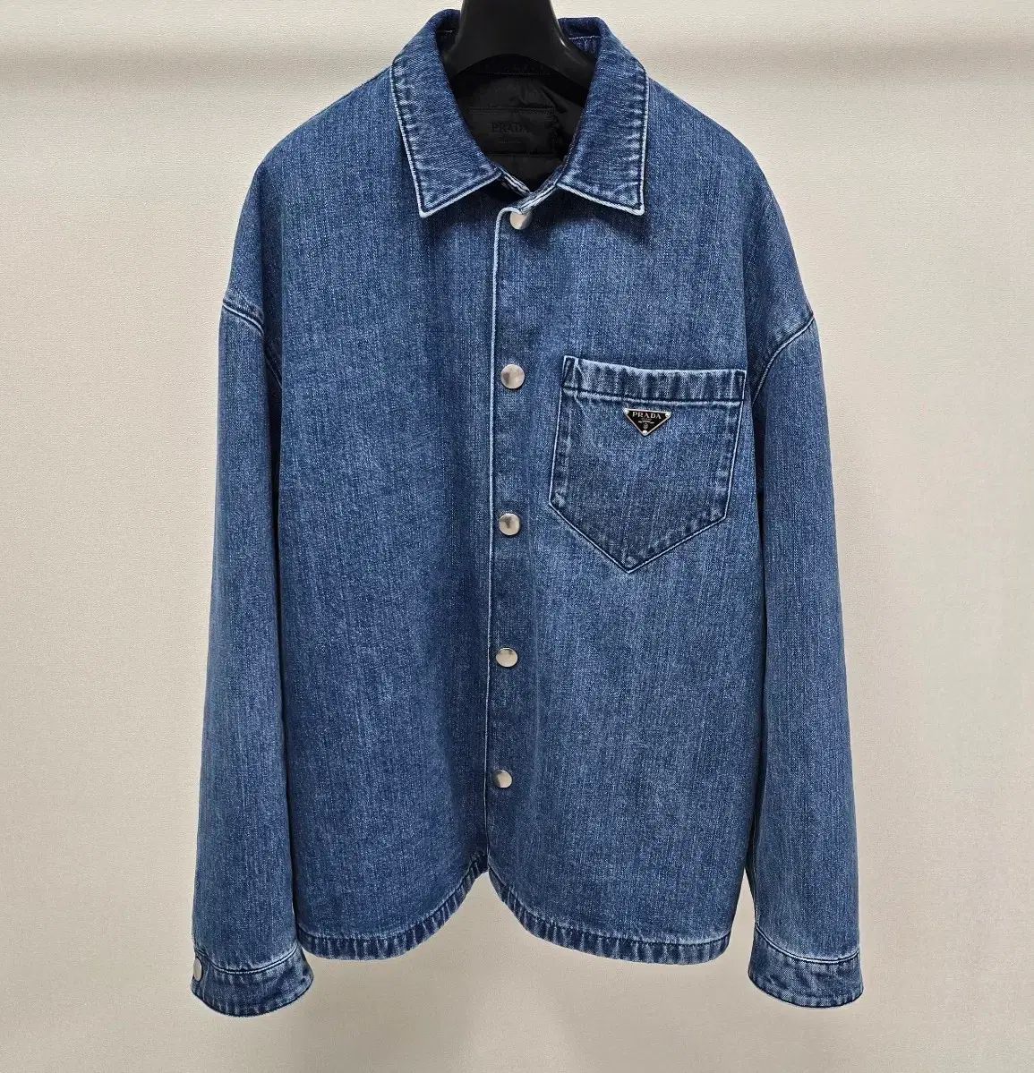 PRADA プラダ デニム シャツ ジャケット M サイズ 105 出品 - メルカリ