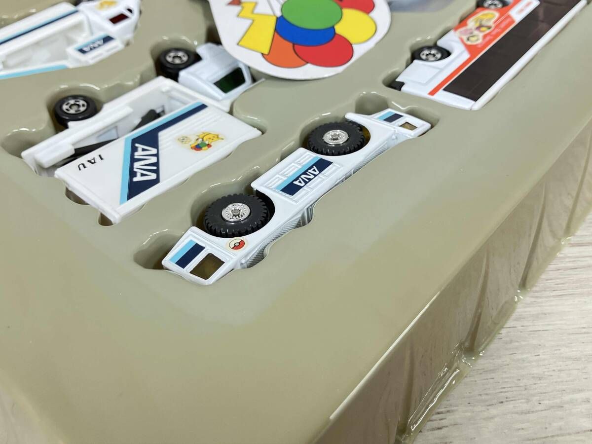 トミカ ポケモンジェット