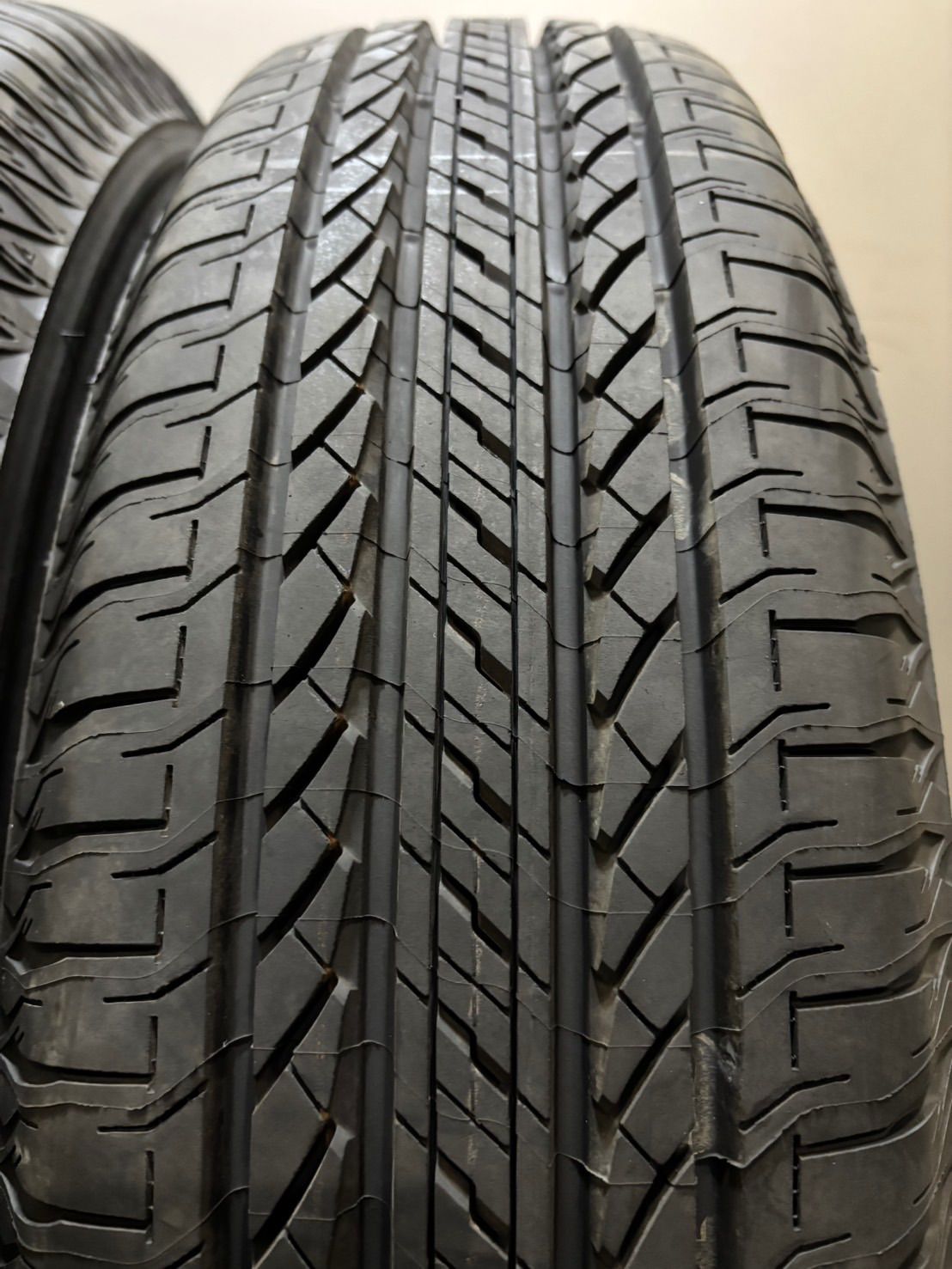 新車外し 195 80 R 15 DUELER H L 25年製 夏タイヤ サマータイヤ 4本 ブリヂストン ジムニー シエラ 南3 74