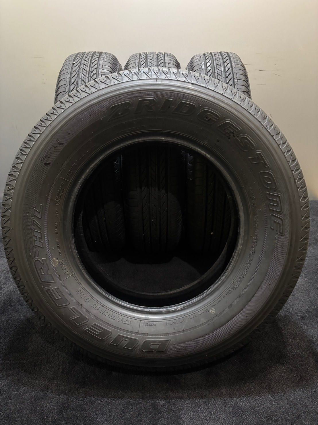 新車外し 195 80 R 15 DUELER H L 25年製 夏タイヤ サマータイヤ 4本 ブリヂストン ジムニー シエラ 南3 74 15インチ サマータイヤ ノーマルタイヤ