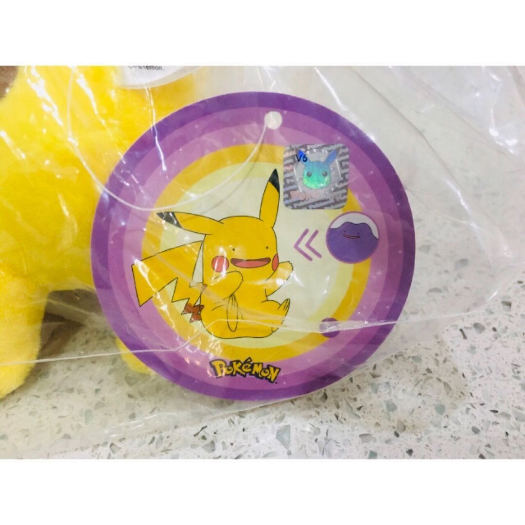 韓国限定ポケモン へんしんメタモン ピカチュウ ぬいぐるみ