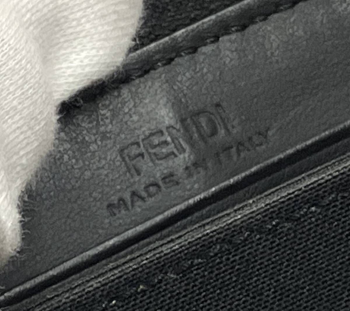  FENDI フェンディ ラウンドファスナー 長財布 7 M 0210 A 18 二つ折り財布 折り財布