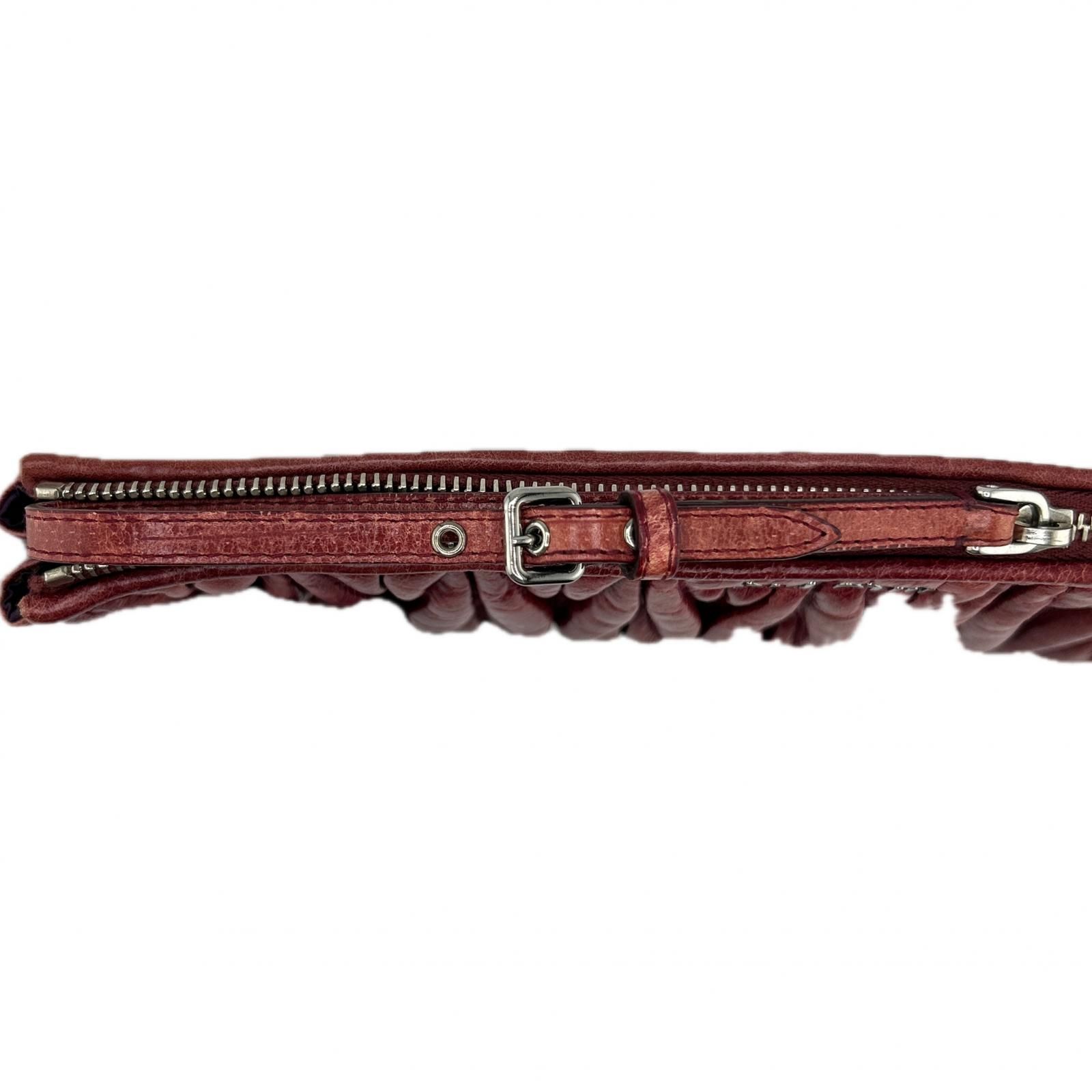 最大30％OFF】ミュウミュウ MIUMIU ポーチ マテラッセ パープル 