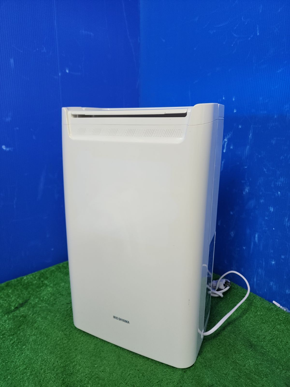 E105☆アイリスオーヤマ衣類乾燥除湿器・2022年製・DCE-6515/動作品