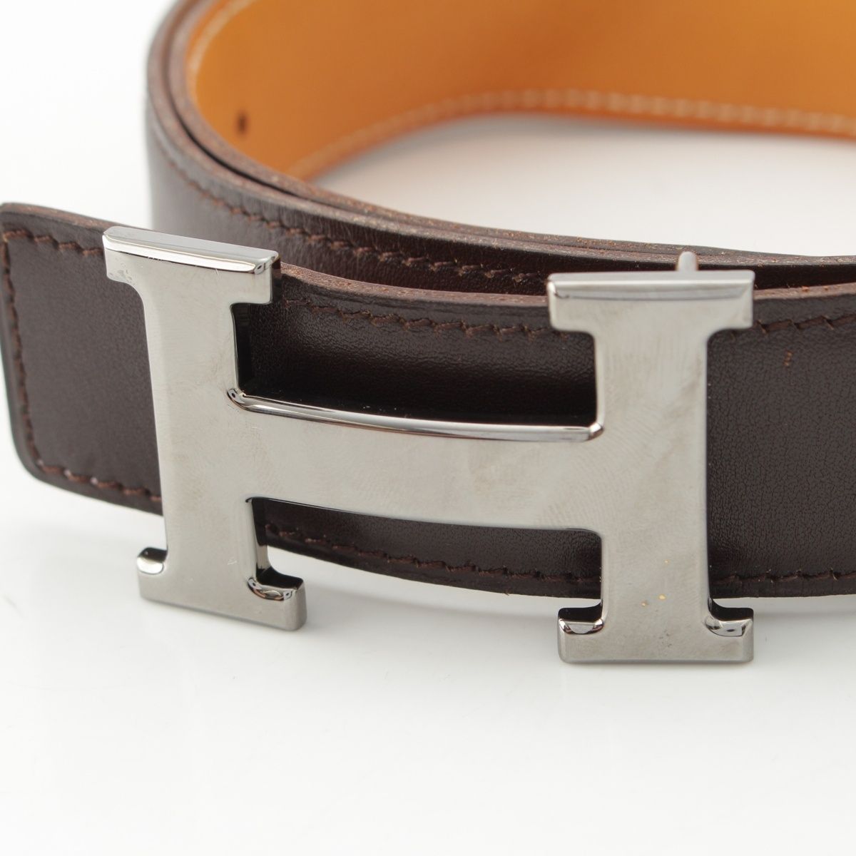 レザー コンスタンス