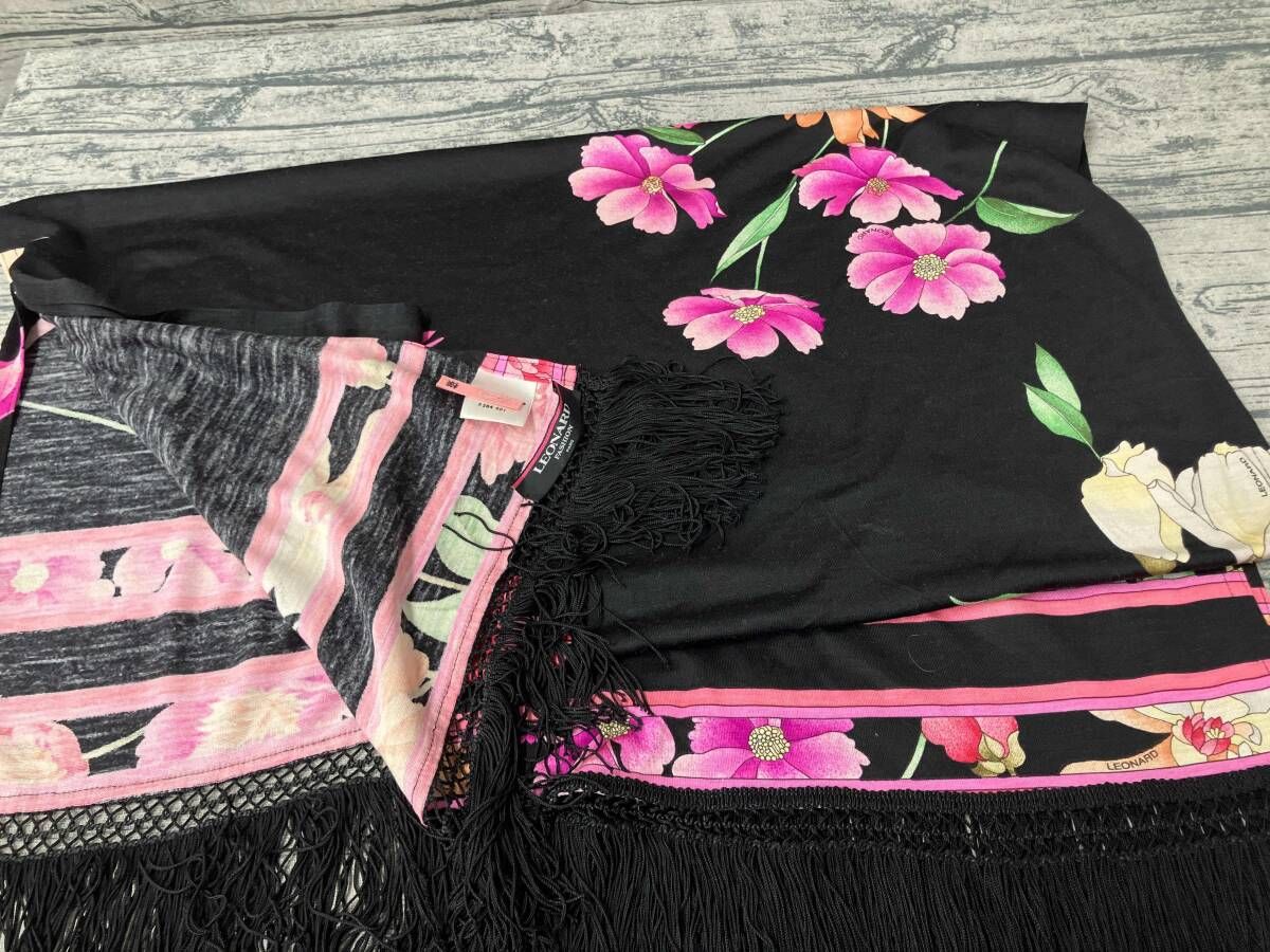 LEONARD レオナール ストール マフラー 花柄 0364601 - メルカリ