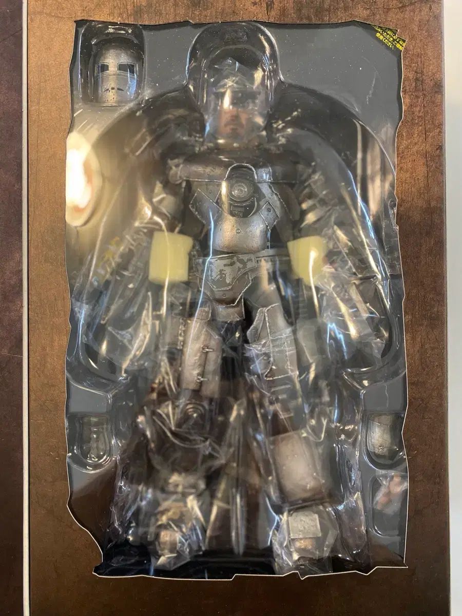 ホットトイズ アイアンマン マーク1 (2 0) MMS168 - メルカリ