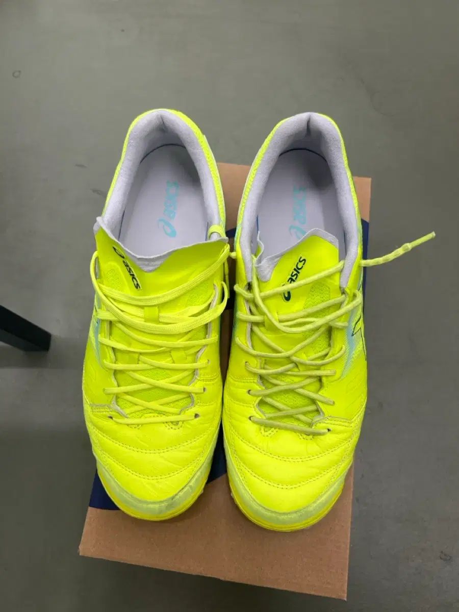 アシックス TeSTAR タキ TF 280