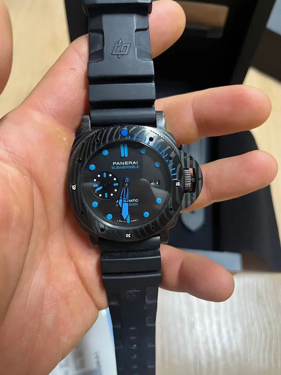 PANERAI パネライ サブマーシブル Carbotech ブレスレット