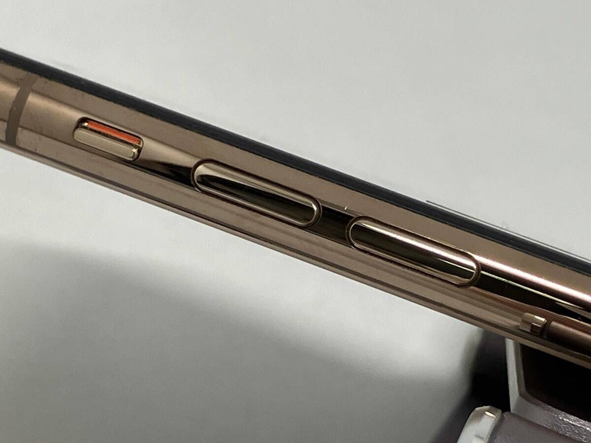 docomo 【SIMロックなし】MTAY2J/A iPhone XS 64GB ゴールド docomo 
