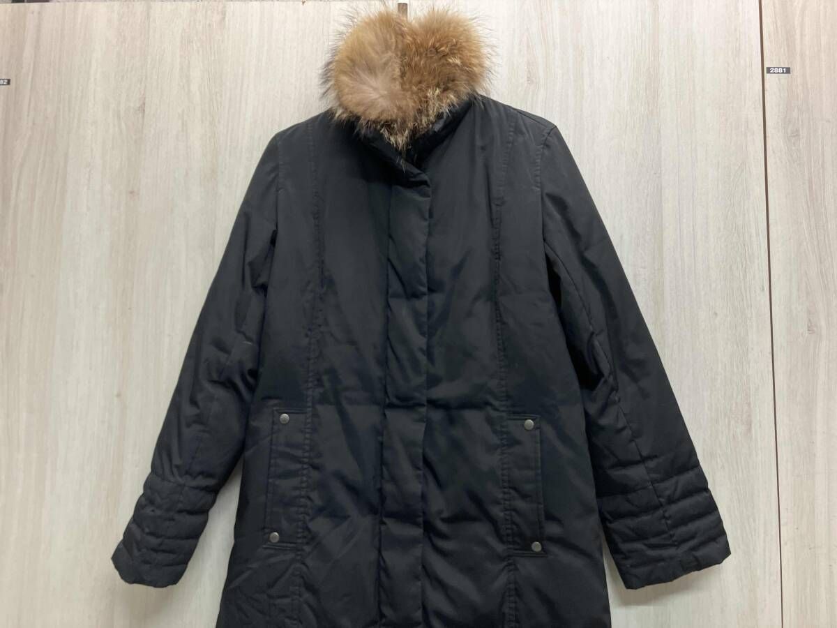 ondon バーバリーロンドン ダウンコート サイズ40 FR 020-732-09 ブラック 毛皮ラクーン