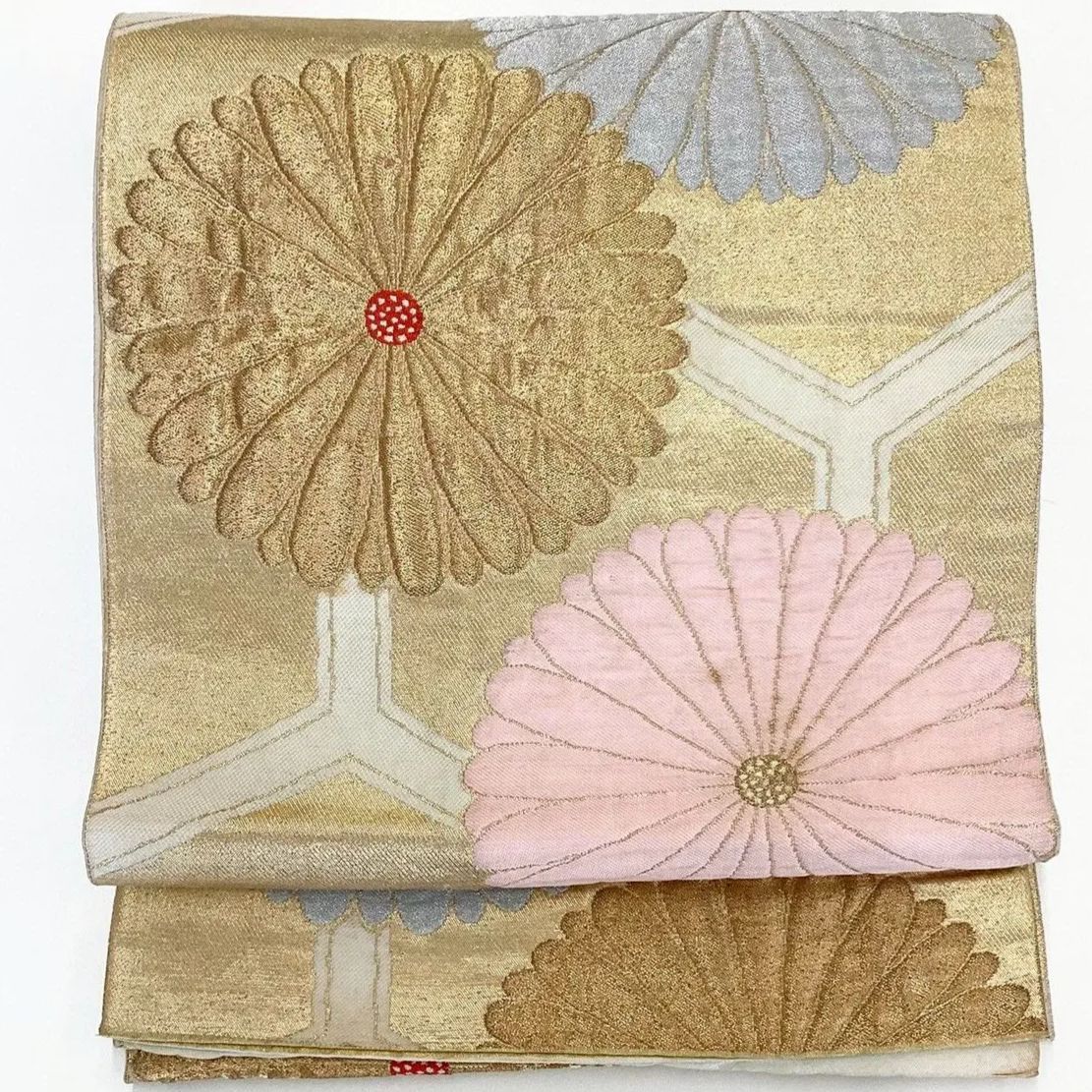 あつこママ様［4890］袋帯 美品 扇面舞鶴花 金銀彩 六通 正絹 着物 6235］袋帯 菊亀甲文様 金銀彩 六通 正絹 着物 フォーマル - メルカリ