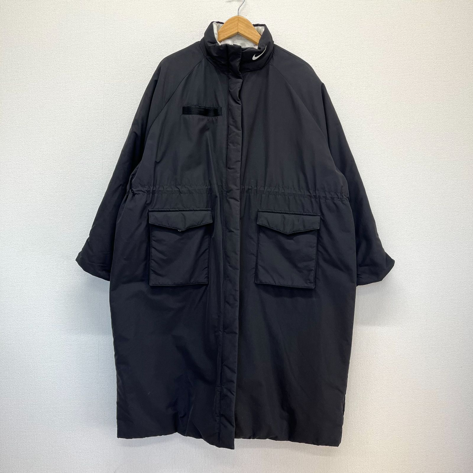 新品NIKE ナイキNSWリバーシブル中綿ファーフィッシュテールコート　L 新品NIKE ナイキNSWリバーシブル中綿ファーフィッシュテールコート L