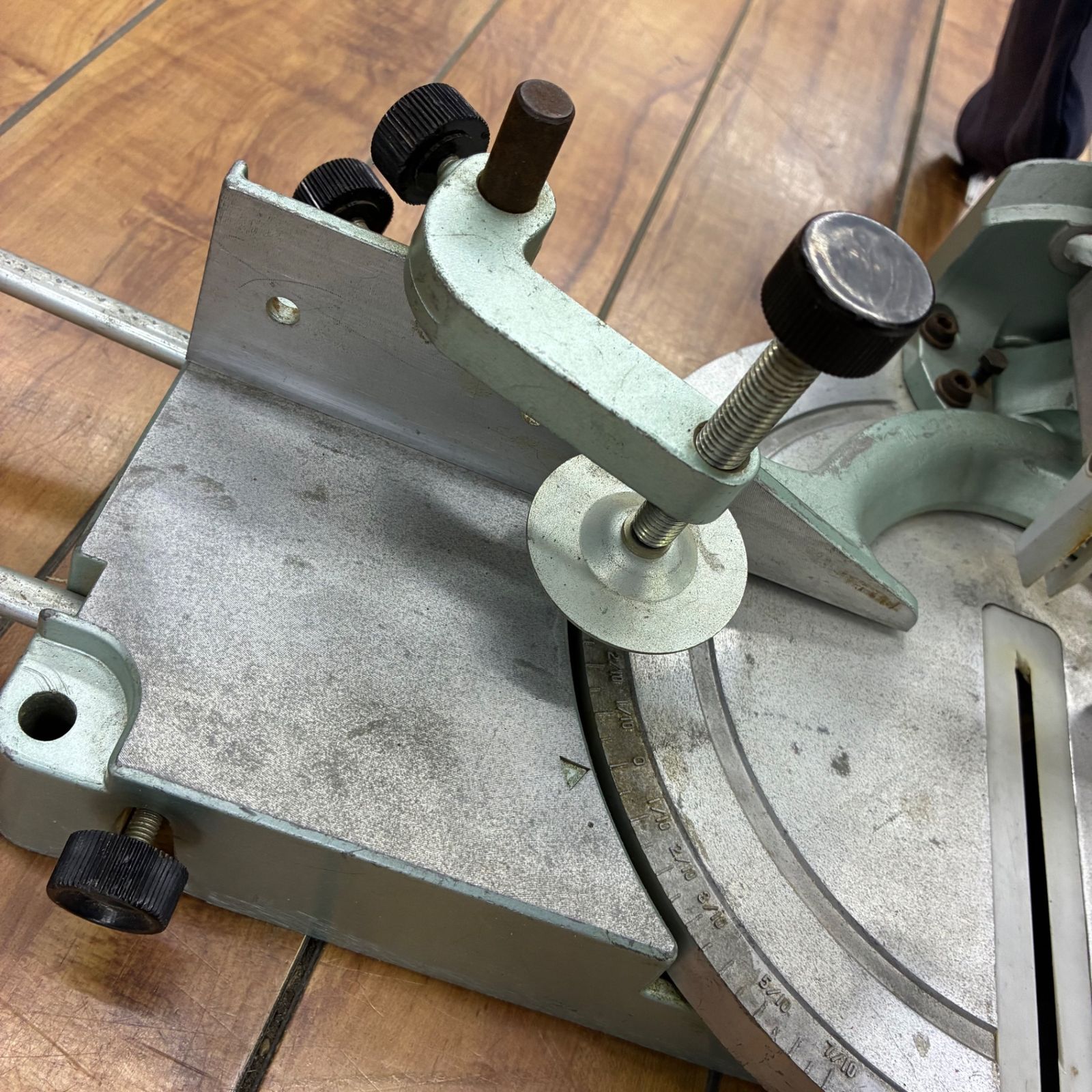 HITACHI 216㎜卓上マルノコ