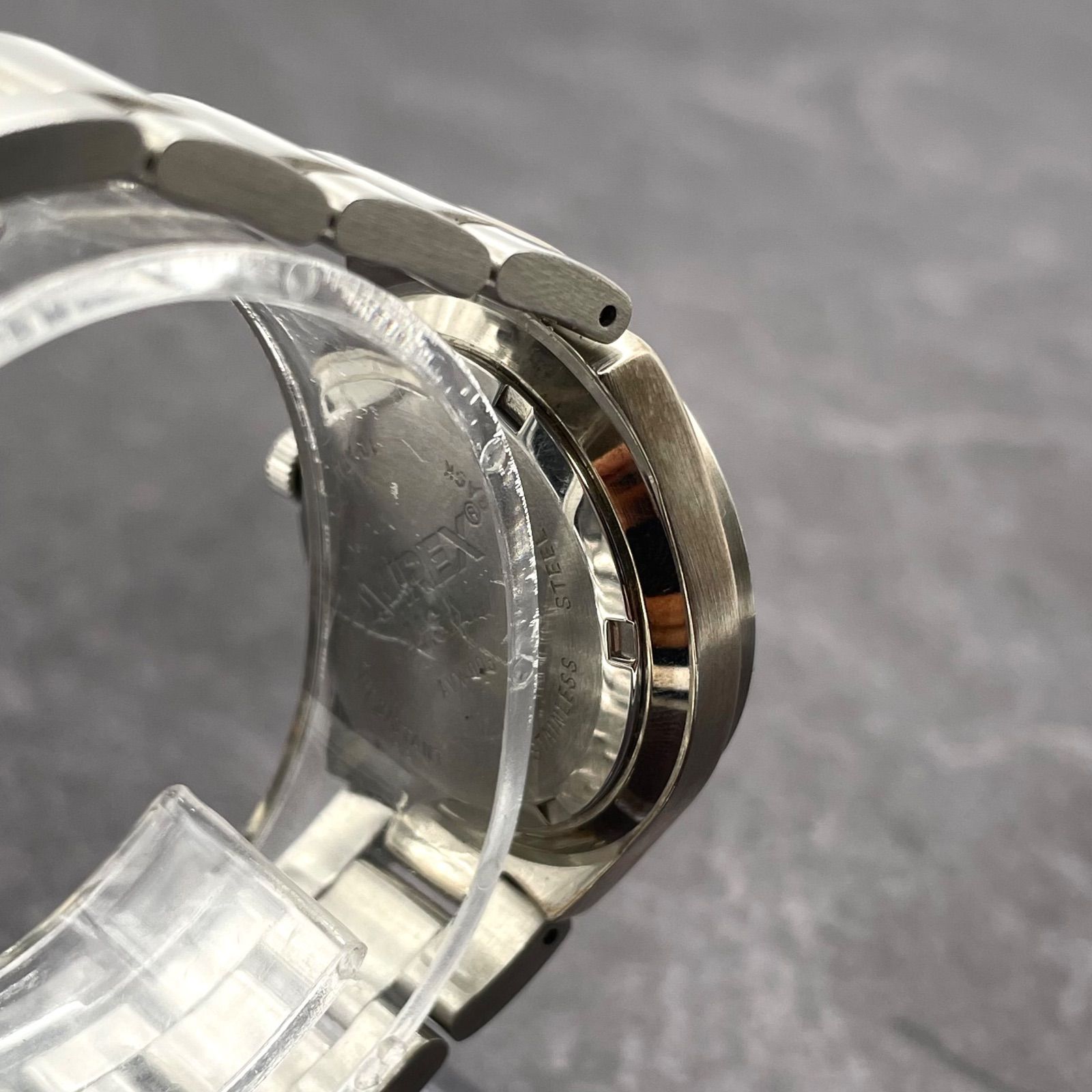 アヴィレックス