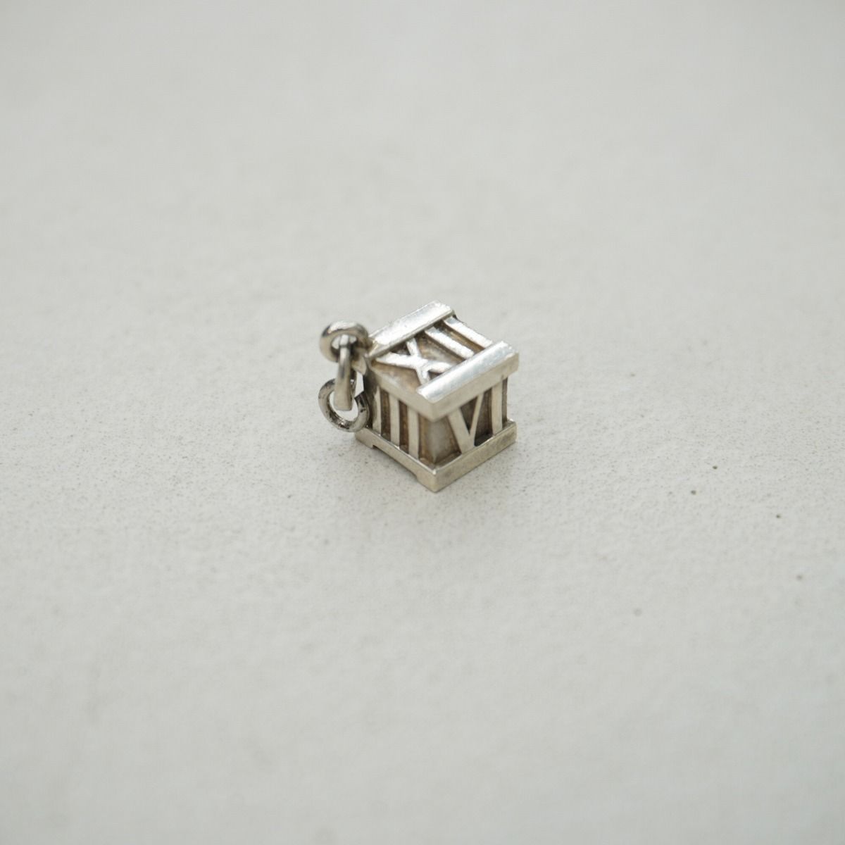 ティファニー　アトラス　キューブ　ネックレストップ　シルバー　Tiffany ティファニー ネックレス アトラス キューブ シルバー 大人気 レディース