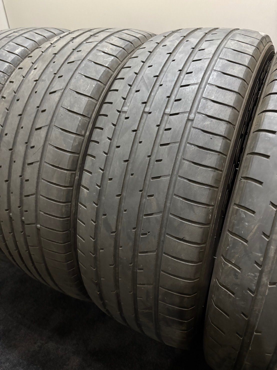 225 55 R 19 TOYO PROXES 46 A 21年製 夏タイヤ サマータイヤ 4本 ハリアー クラウン クロスオーバー 南8 L 77