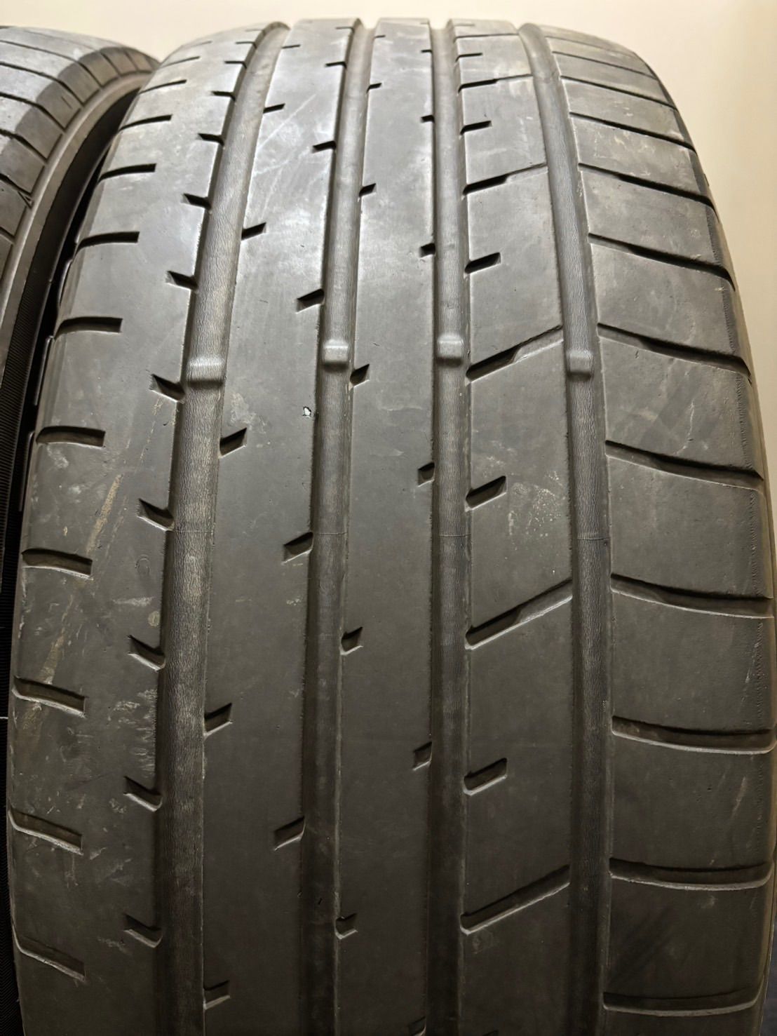 225 55 R 19 TOYO PROXES 46 A 21年製 夏タイヤ サマータイヤ 4本 ハリアー クラウン クロスオーバー 南8 L 77