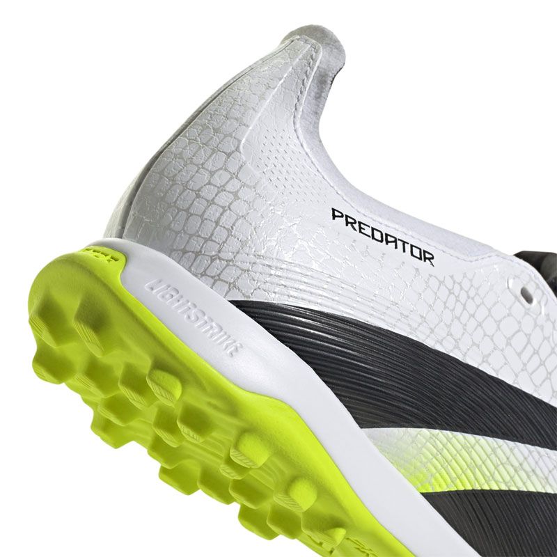 PREDATOR LEAGUE FT FG 27センチ プレデター 赤、グレー adidas