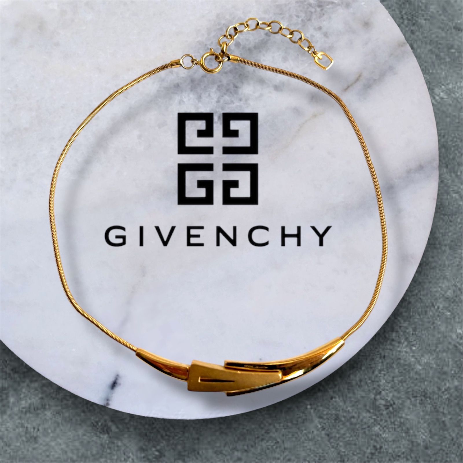 ジバンシィ GIVENCHY PARIS • NEW YORK 1978 ネックレスペンダント