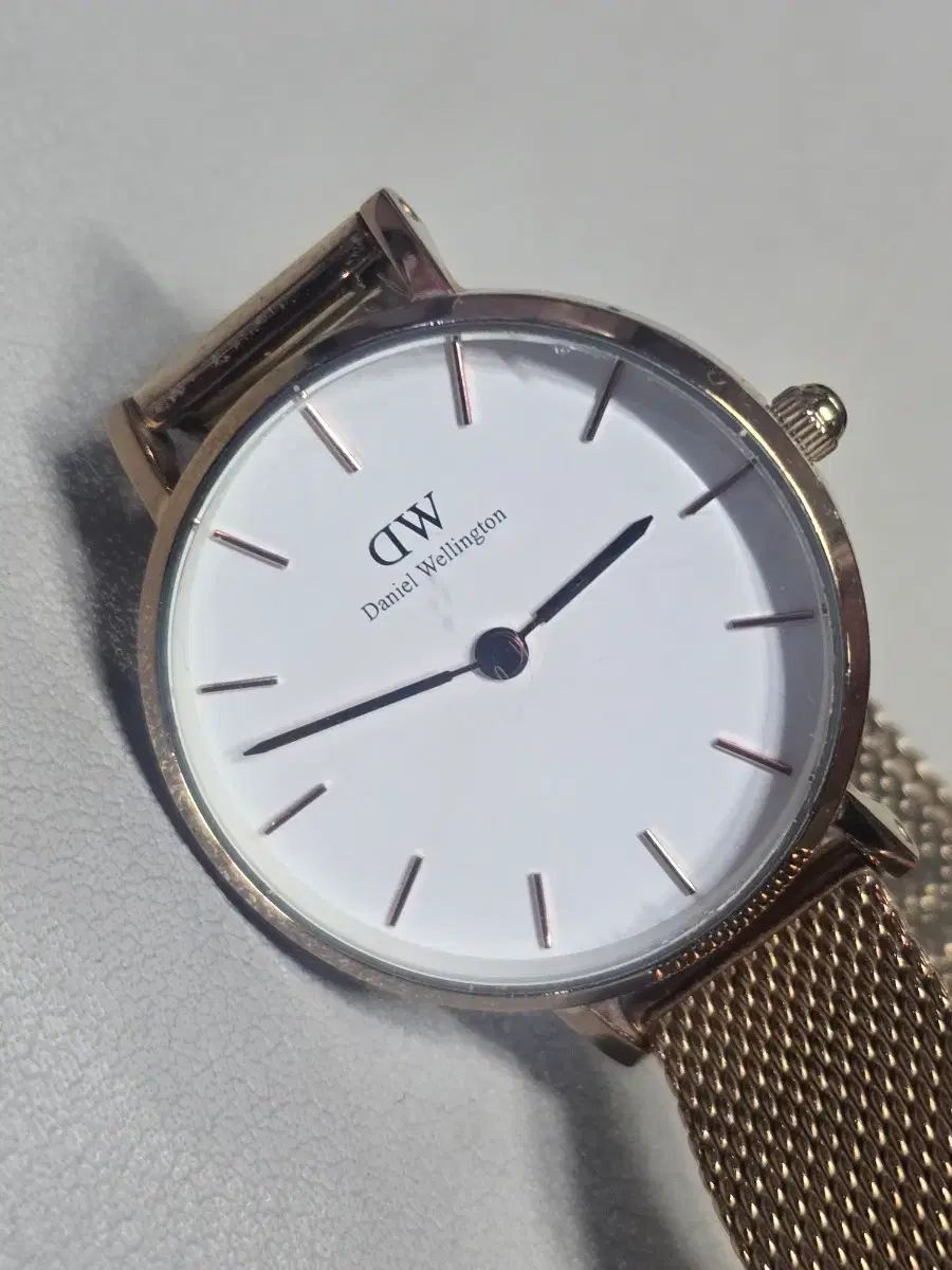 Daniel Wellington ダニエルウェリントン ローズゴールド メッシュ 時計