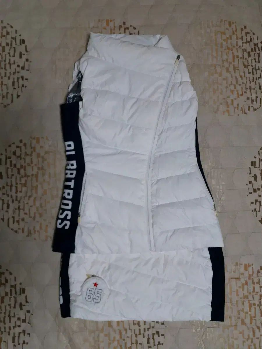 PASSARDI ゴルフ 白 ダック ダウン ベスト スカート セット S