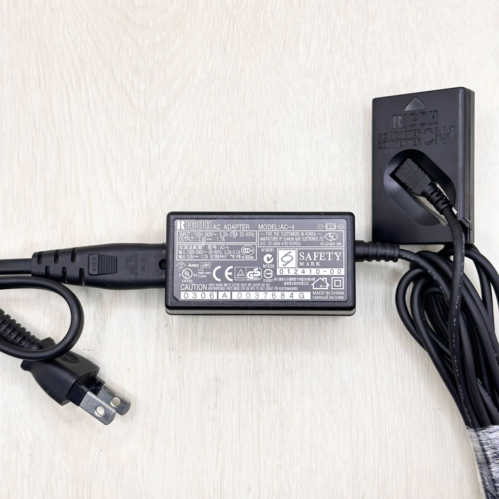 RICOH GXR + S10 kit ACアダプター付 AC-4 CN-1 RICOH リコー 純正 ACアダプター DCカプラー デジタルカメラ