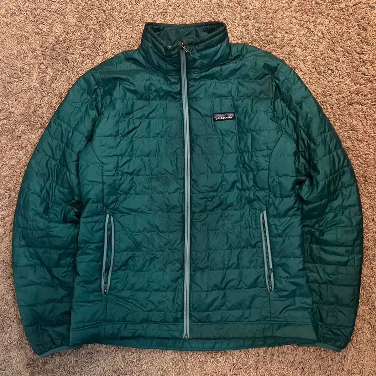パタゴニア patagonia 軽量ダウン グリーン M 【公式通販】