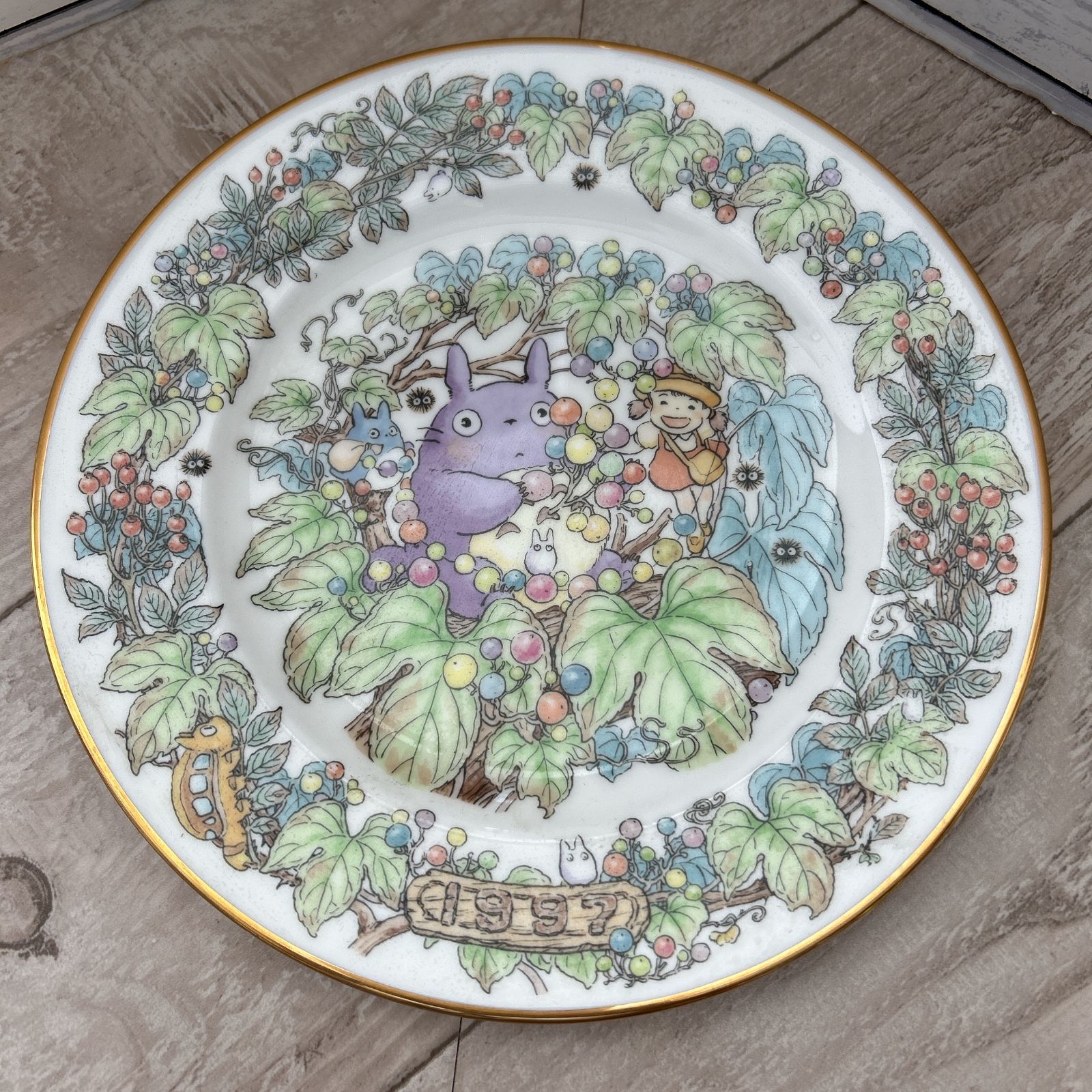 となりのトトロ イヤープレート 1997 スタジオ ジブリ ノリタケ となりのトトロ 1997年 イヤープレート Noritake スタジオ