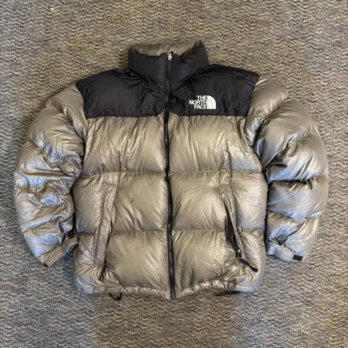 THE NORTH FACE ザノースフェイス ヌプシ 700 ダウン シルバー グレー