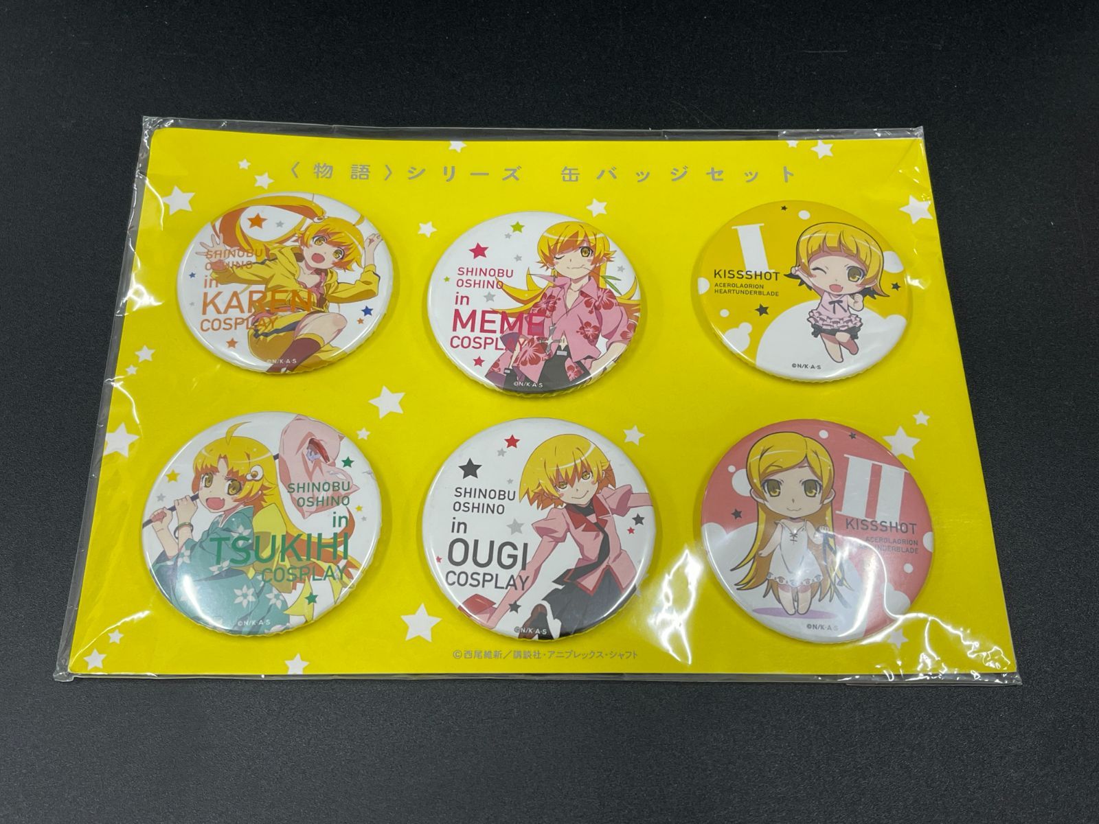 新品】＜物語シリーズ＞ 缶バッジセット 忍野忍 - メルカリ