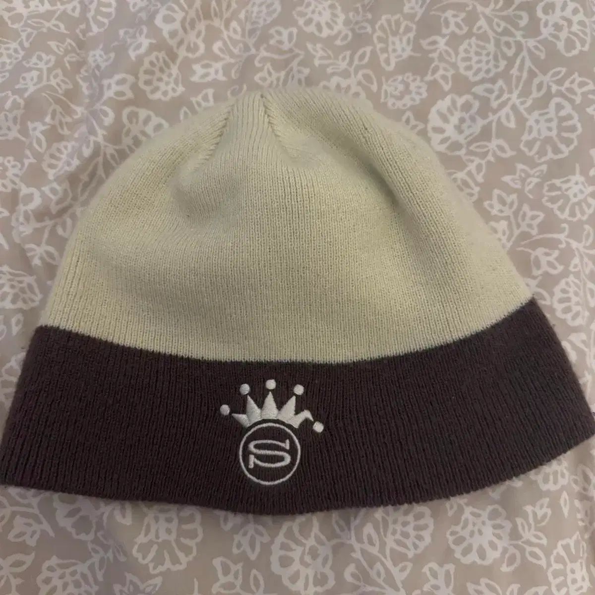 未使用 希少 STUSSY ステューシー キャップ チェック 王冠 クラウン