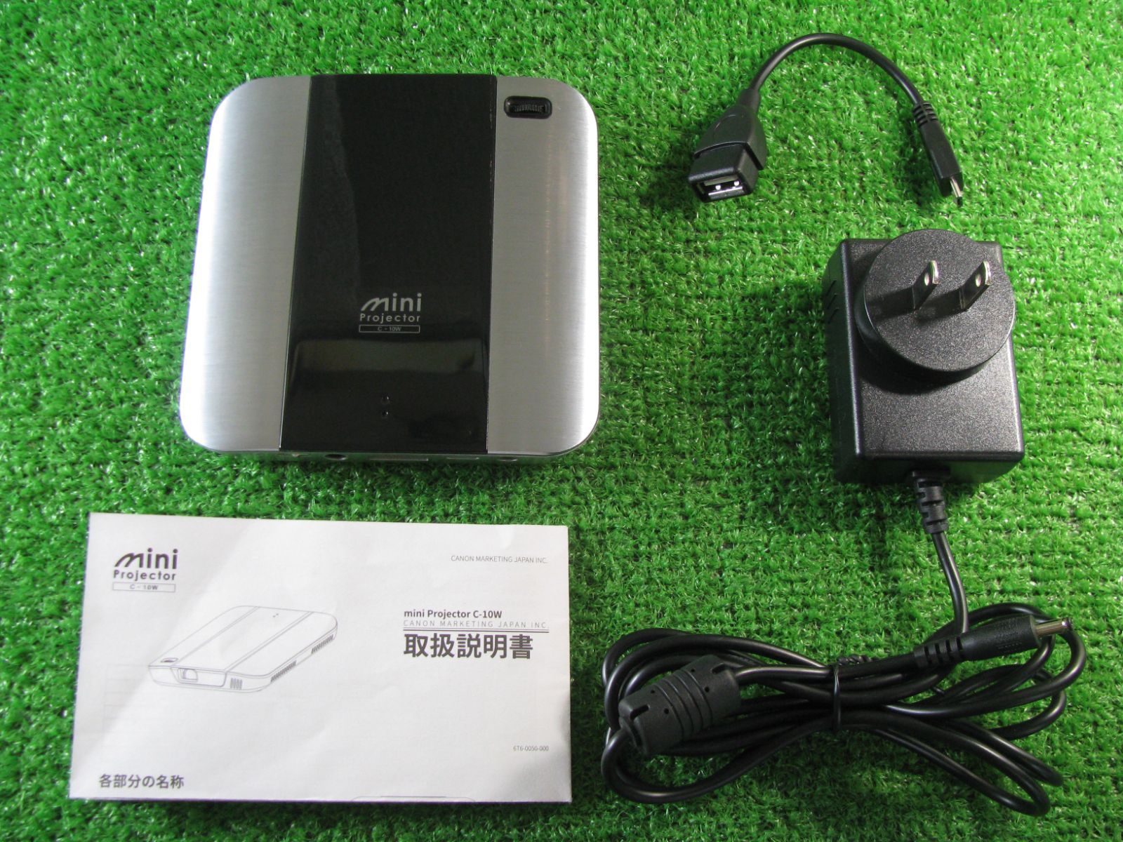 R2010】Canon mini projector C-10W ミニプロジェクター - メルカリ