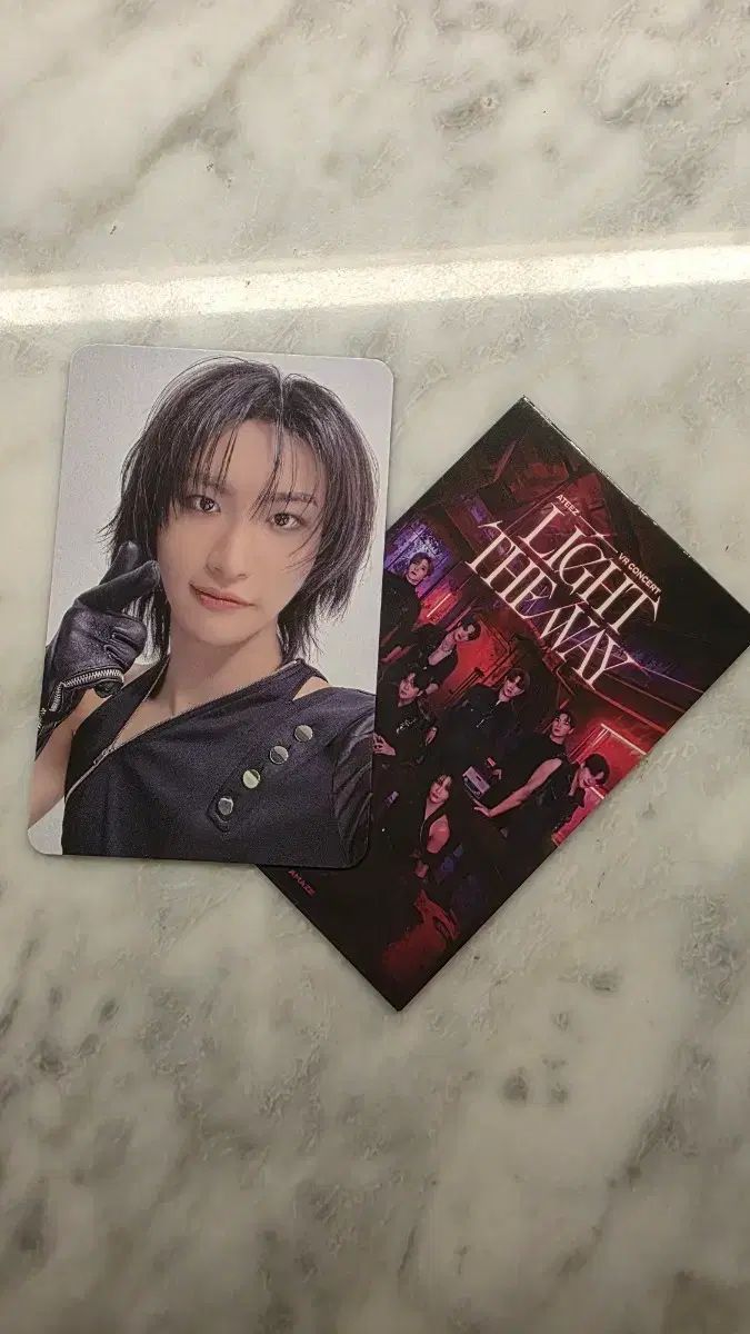 ATEEZ（エイティーズ・アチズ） VR ボックス ソンファ（SEONGHWA