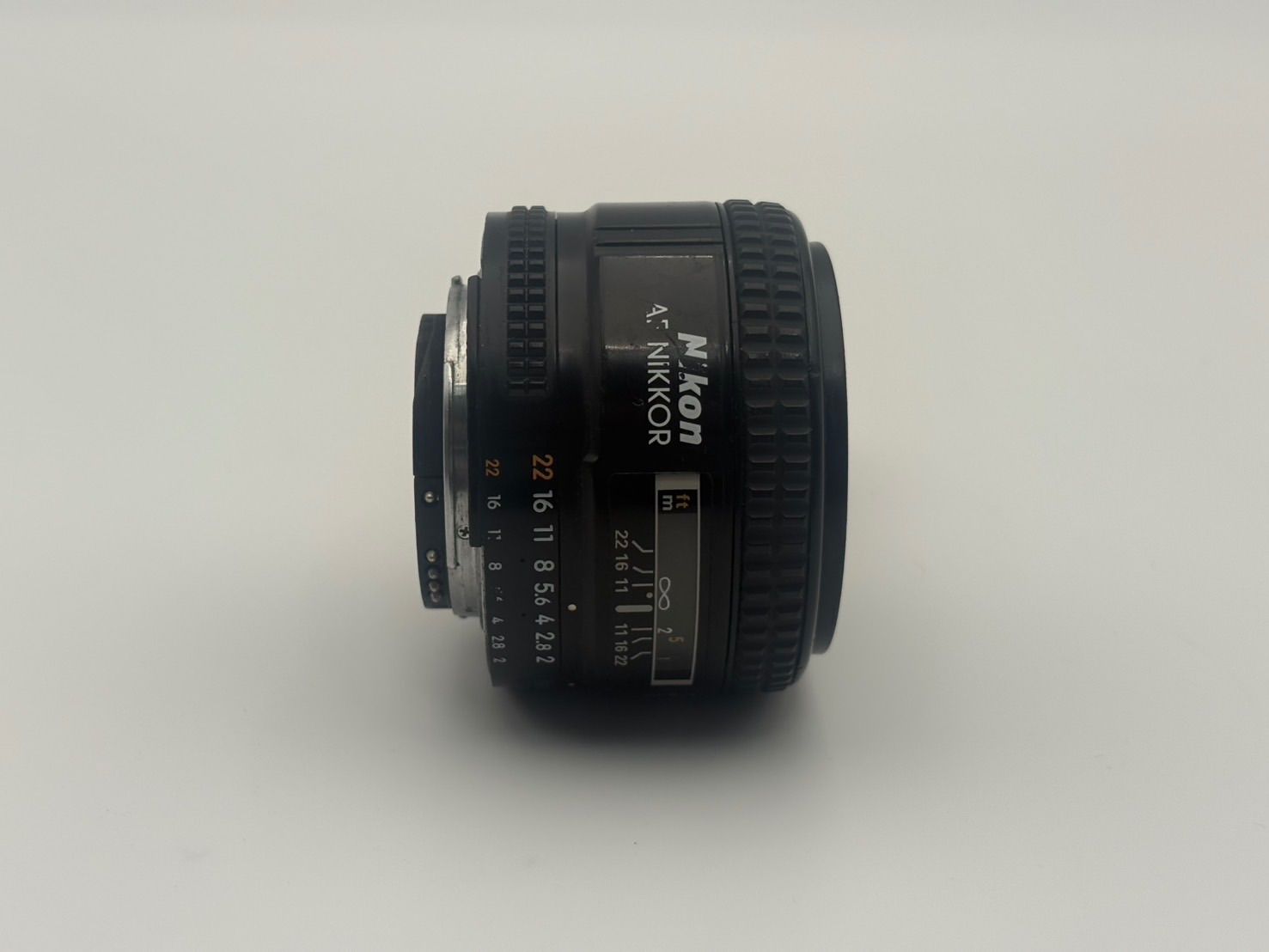 Nikon AF 35 2 Dタイプ フォーカスエイド レンズ(単焦点) 