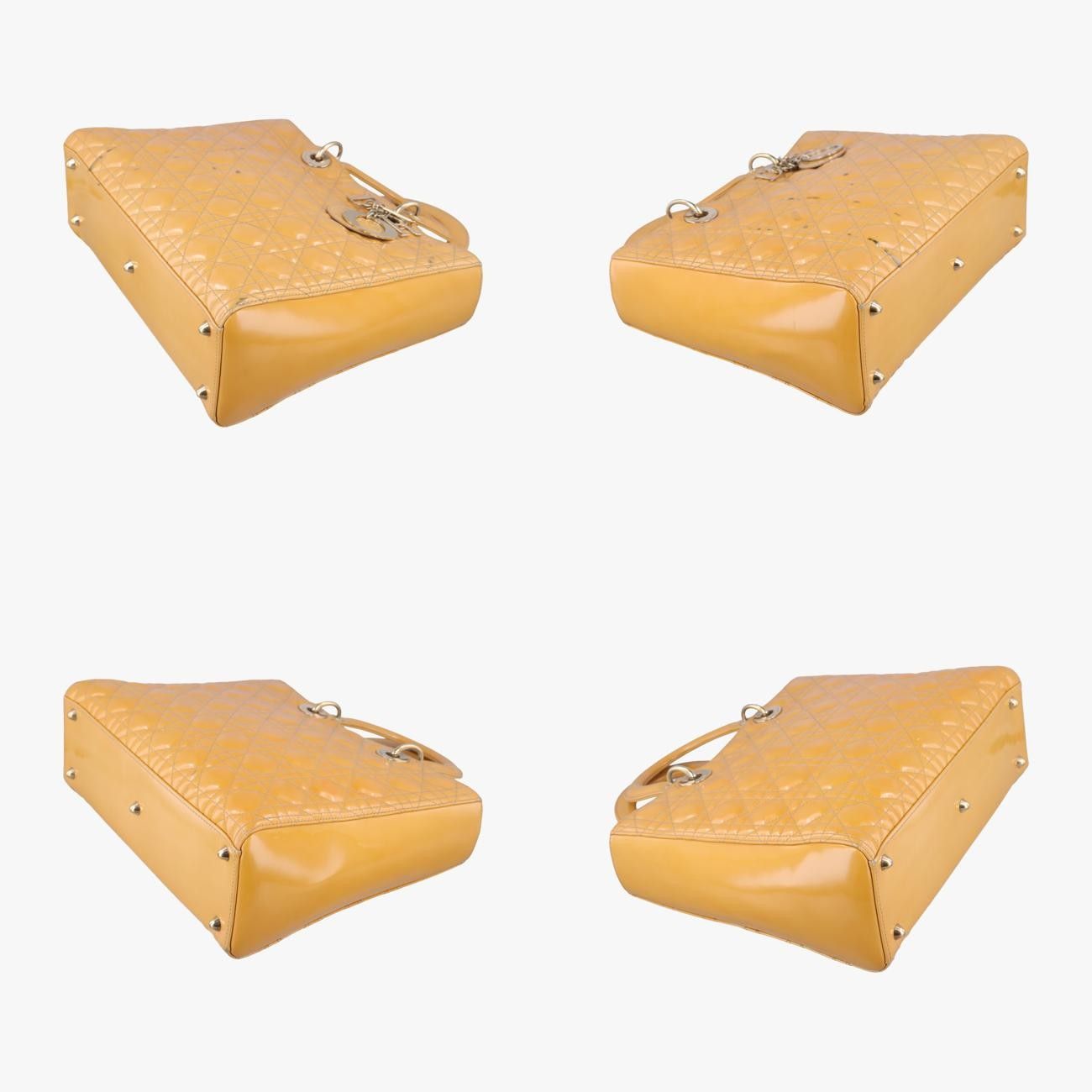  クリスチャンディオールChristian Diorレディディオール ラージ ベージュ パテント 16-BO-0191 B メッセンジャーバッグ ショルダーバッグ