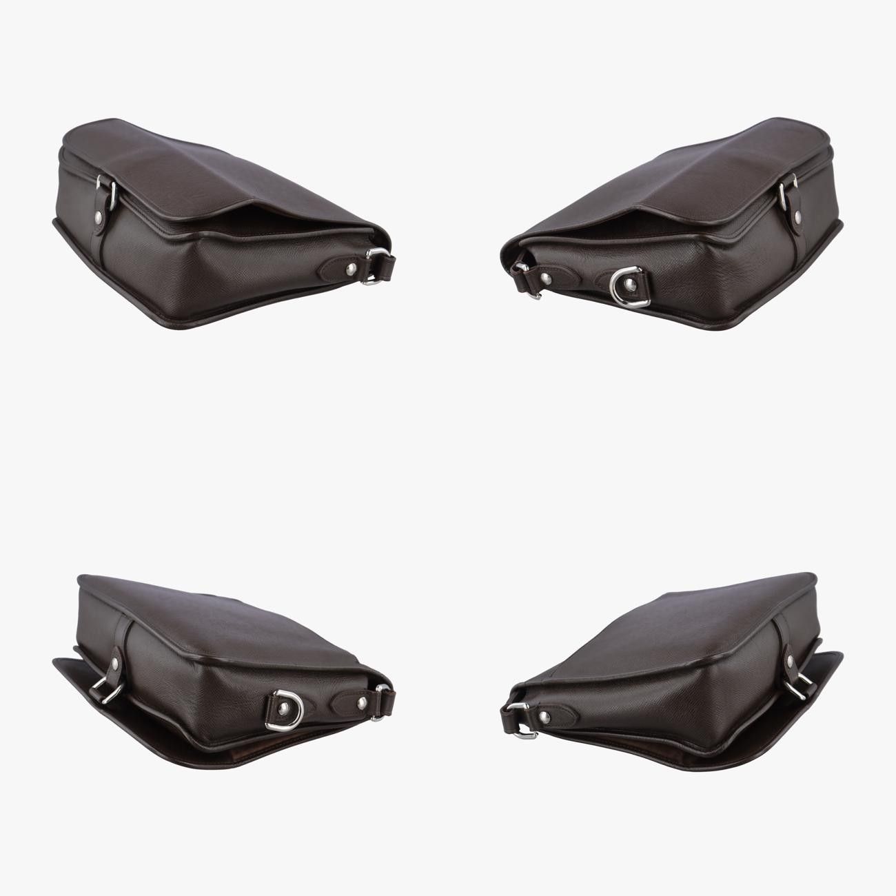 ✨良品✨ルイヴィトン タイガ アンドレイ　メッセンジャーバッグ グリズリ 美品 ルイヴィトン タイガ アンドレイ グリズリ M32488 ワンショルダー