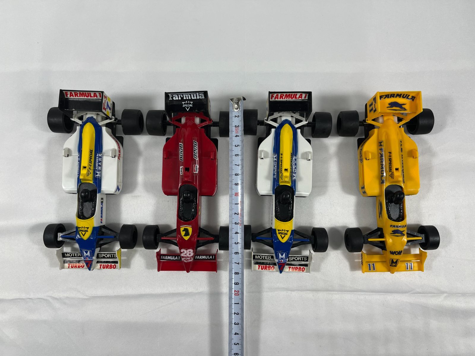 昭和レトロな車の玩具 4点セット 玩具 おもちゃ 車 レーシングカー