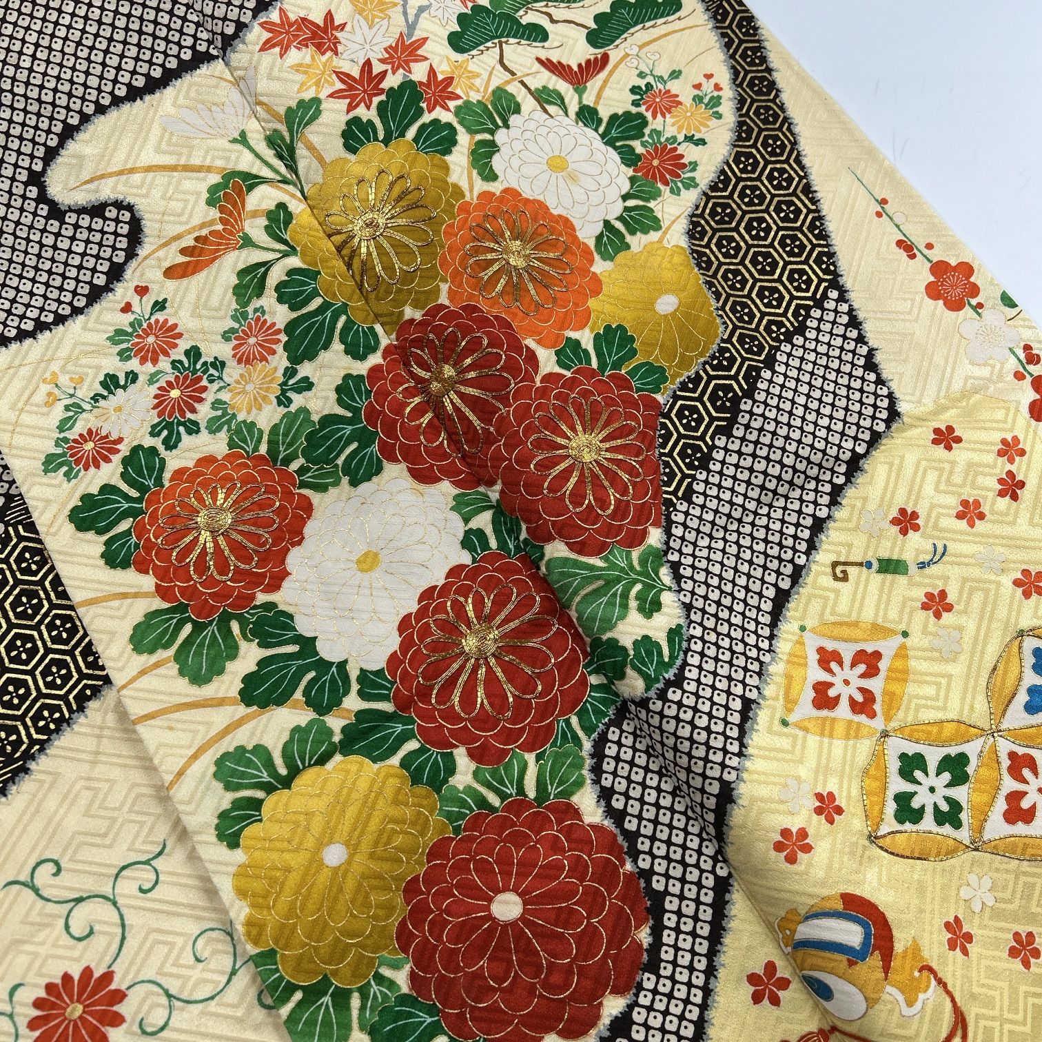 振袖 4枚 正絹 着物まとめ売り 同梱購入歓迎 リメイク用 着付け練習用