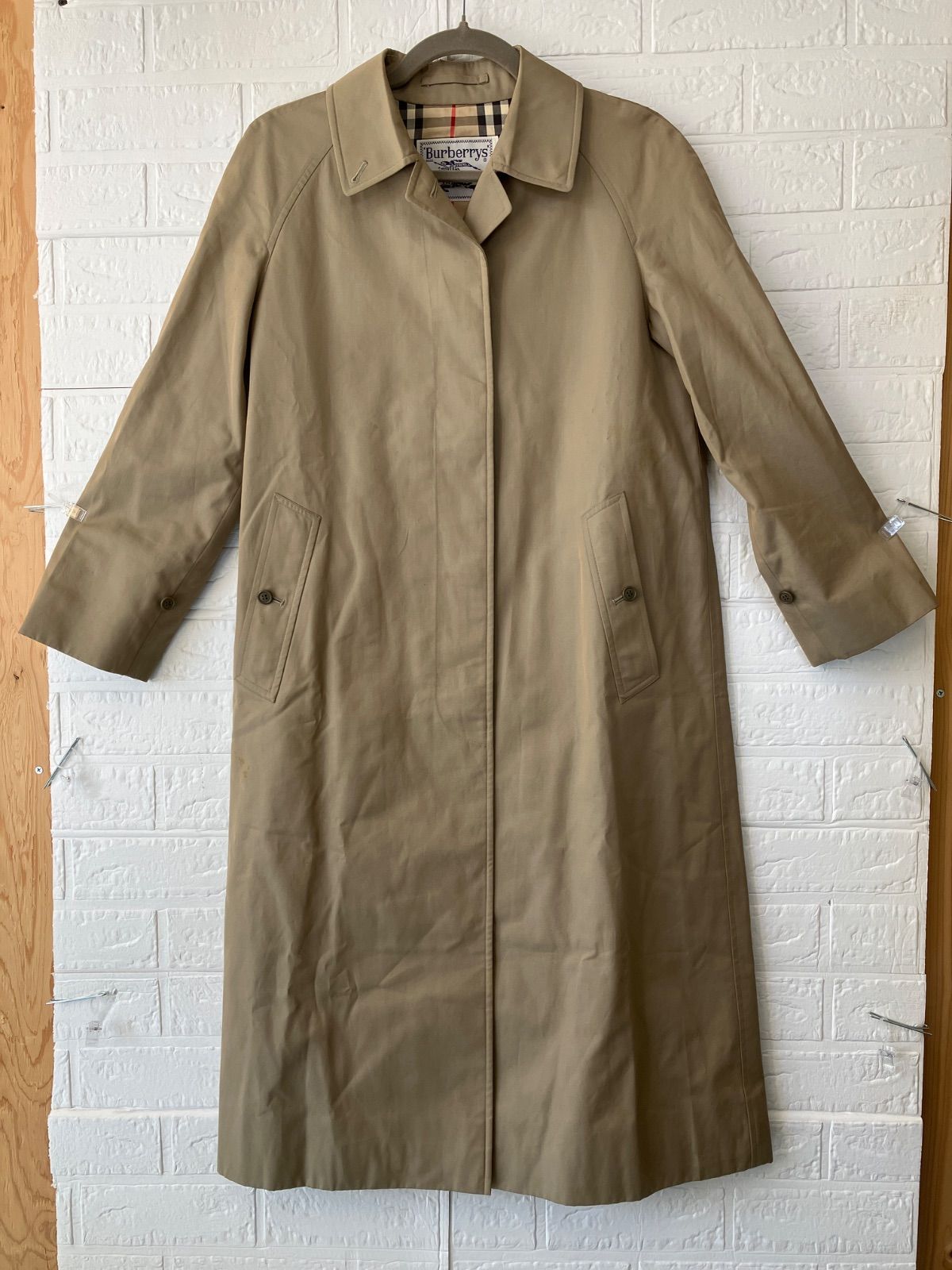 BURBERRY　バーバリー　トレンチコート　ノバチェック　表記サイズ160　レディースM相当　5535