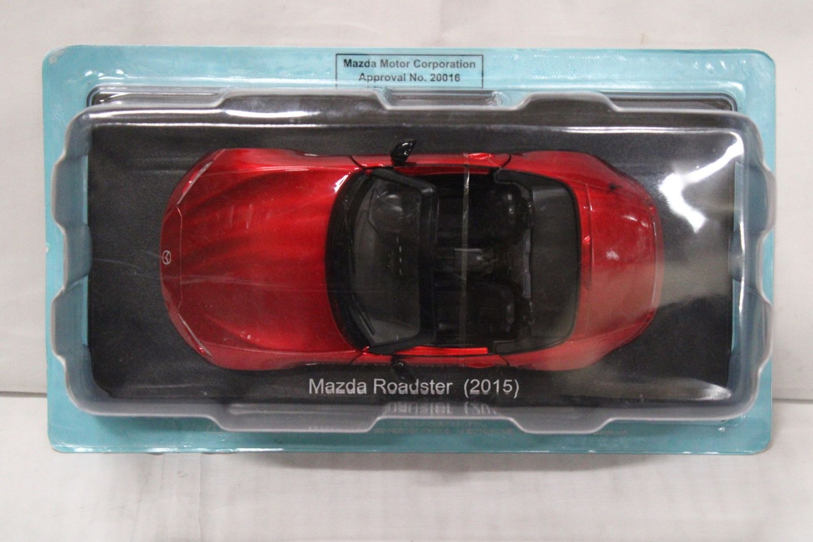 未開封 アシェット 国産名車 コレクション マツダ ロードスター (2015