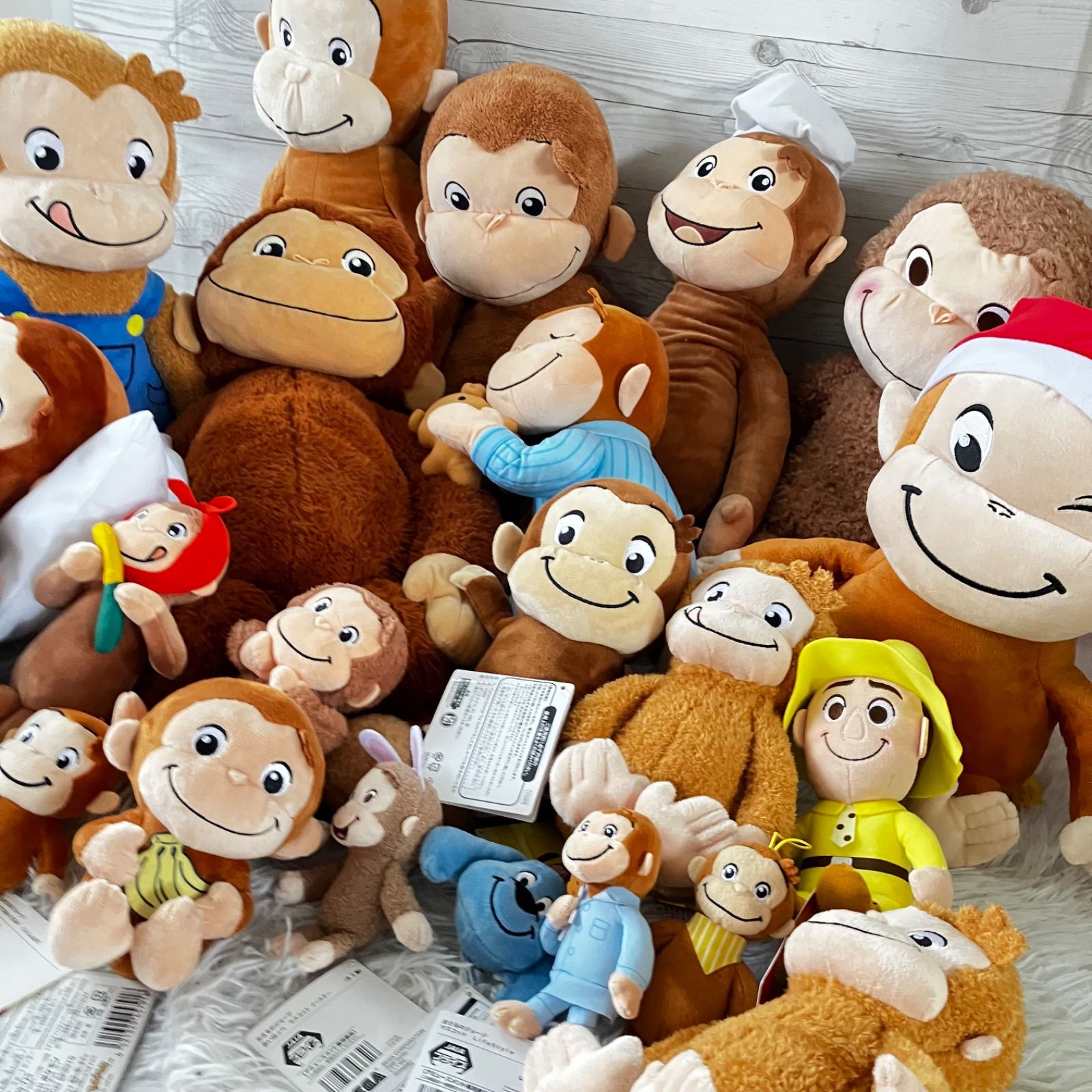 新品⭐︎おさるのジョージ　グッズ　おもちゃ　大量53点　まとめ売り 新品⭐︎おさるのジョージ グッズ おもちゃ 大量53点 まとめ売り 公式