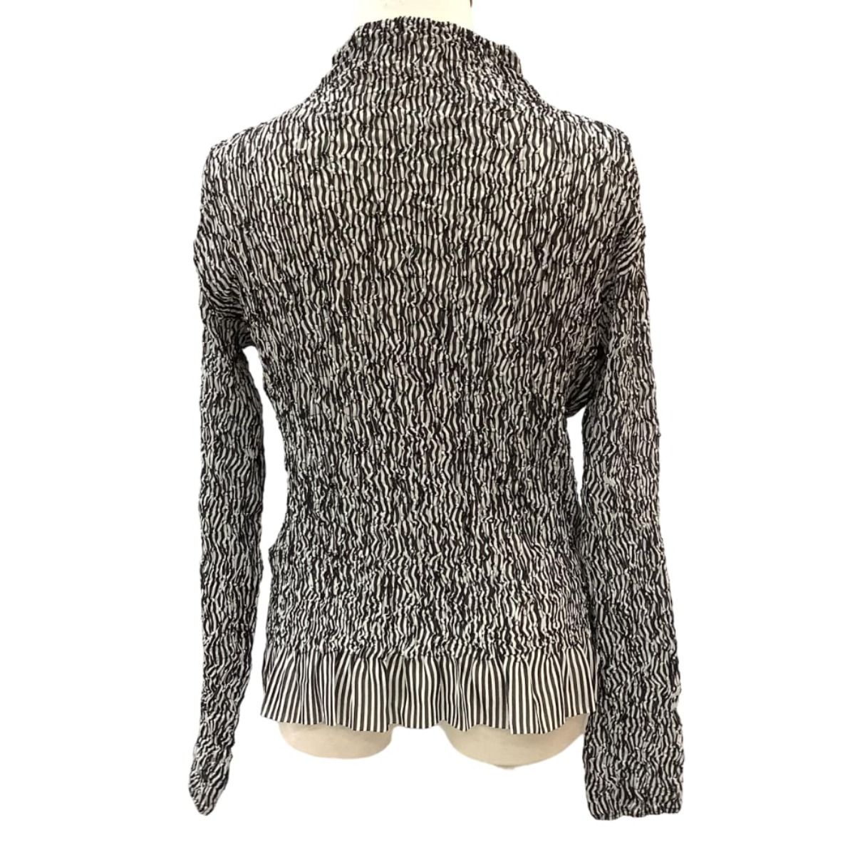 ISSEY MIYAKE イッセイミヤケ 波プリーツ ストライプ SIZE 2 ホワイト×ブラック