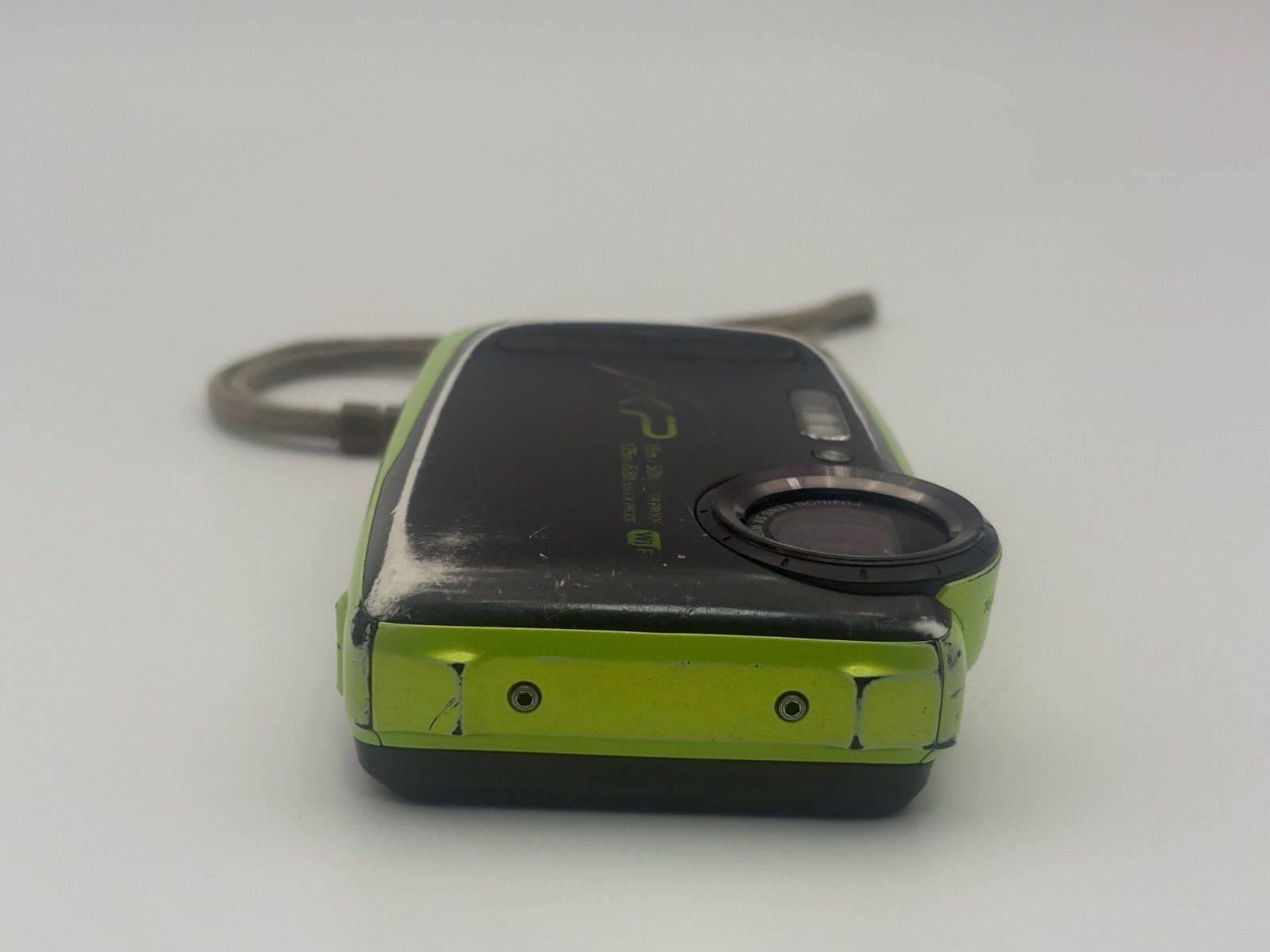 付属品完備 FUJIFILM FinePix 販売 X90 ライム